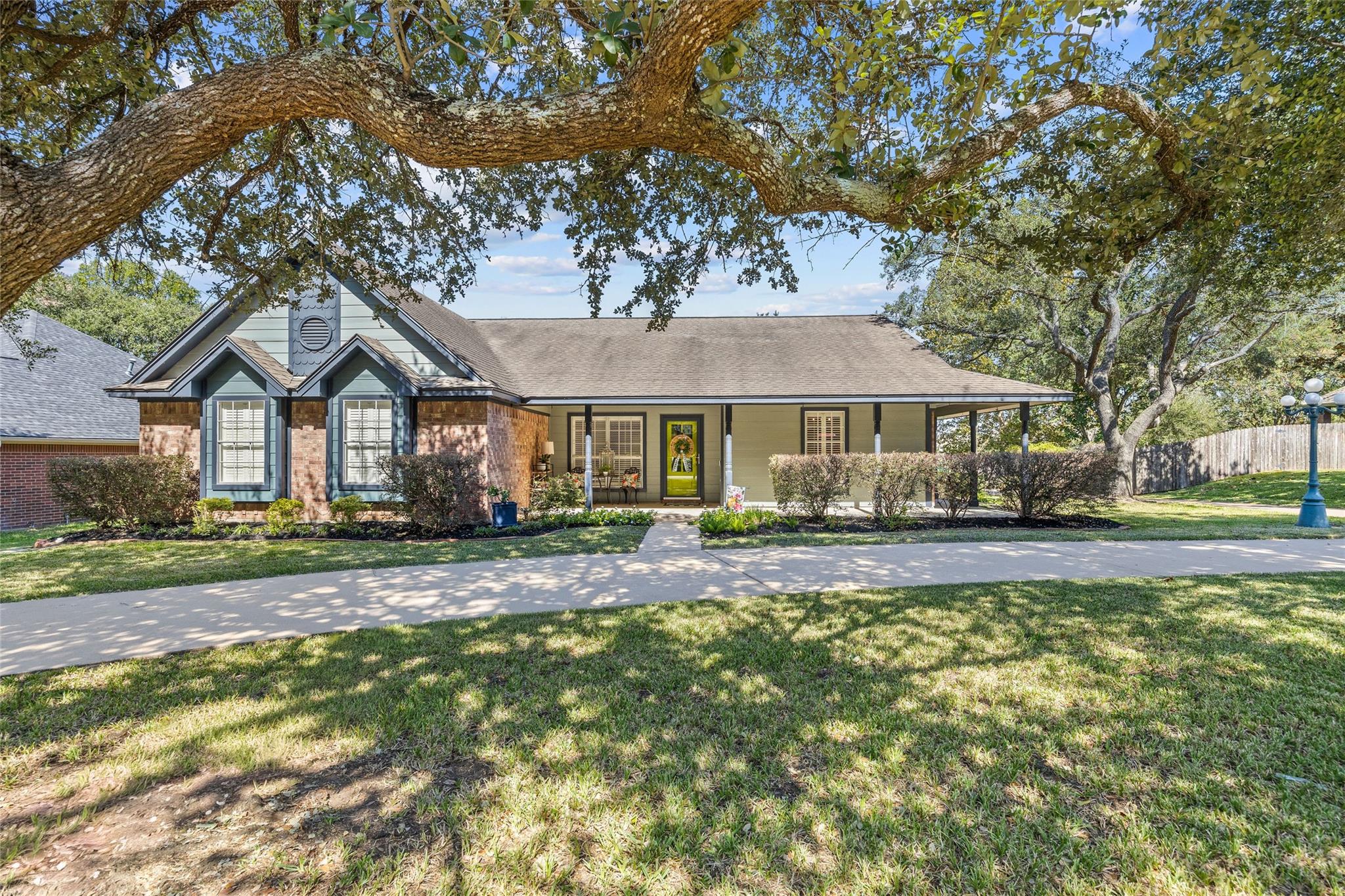 2507 Mustang Road — photo