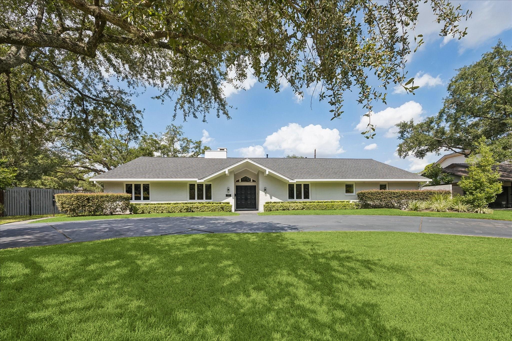 5698 Bayou Glen Road — photo