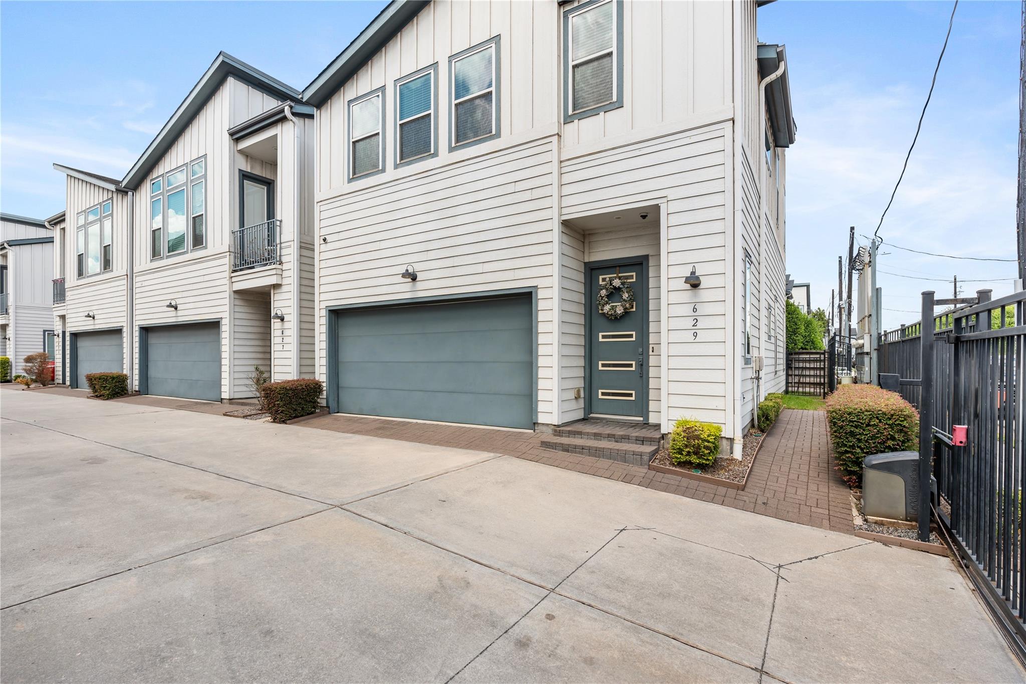 629 Press Street — photo