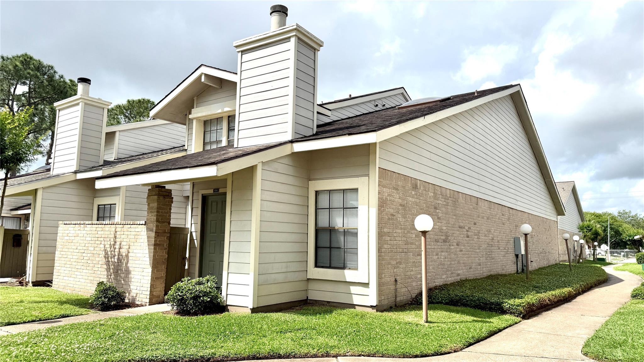 11889 Bobwhite Drive #834 — photo