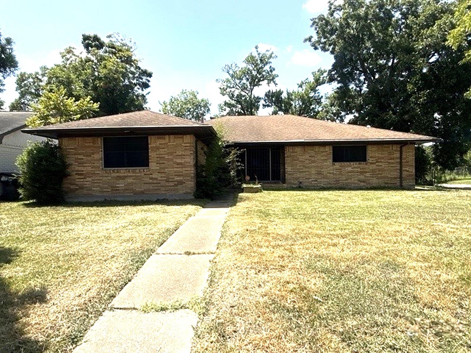 602 Nest Lane — photo