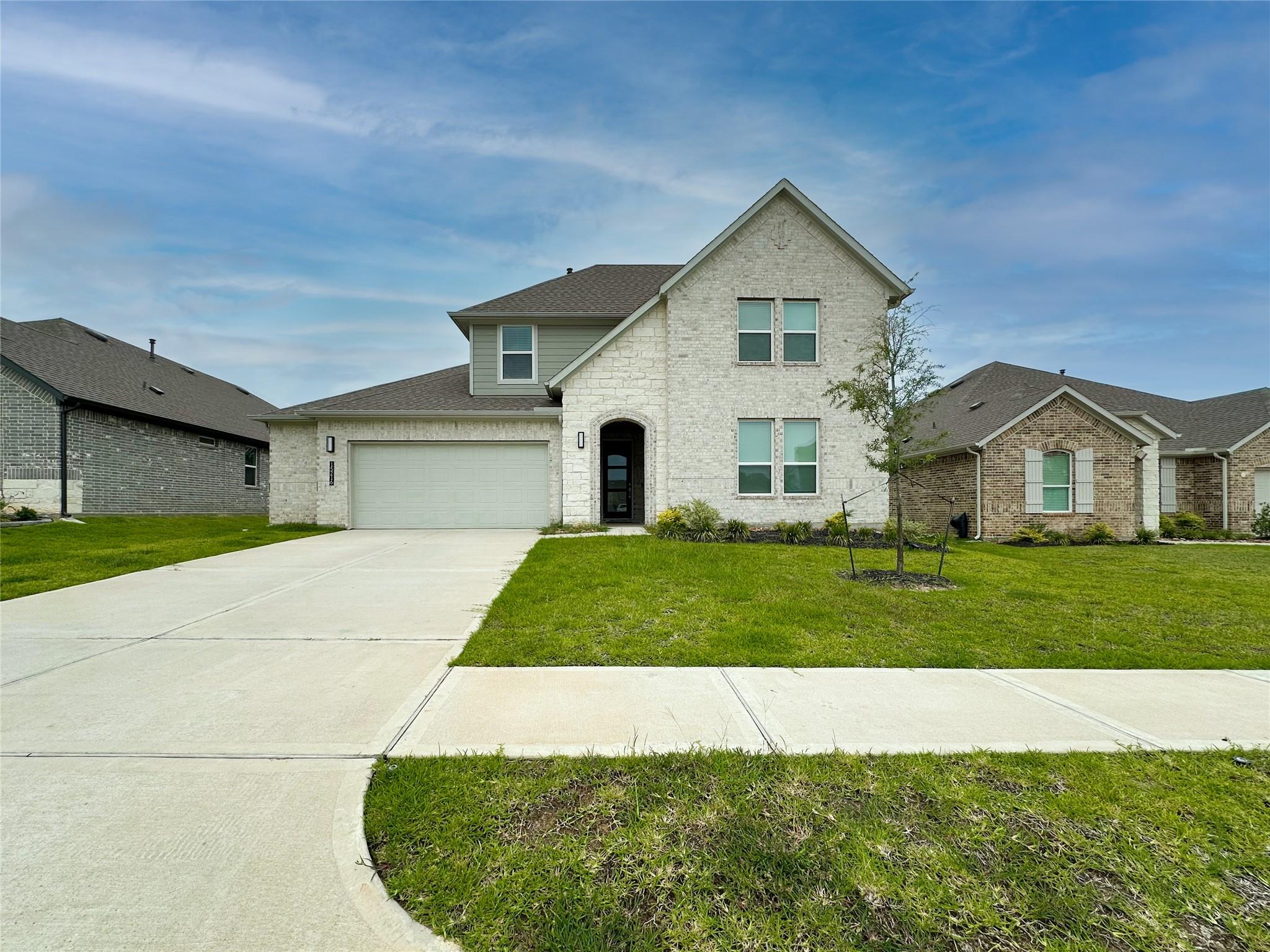 15216 Tattle Creek Lane — photo
