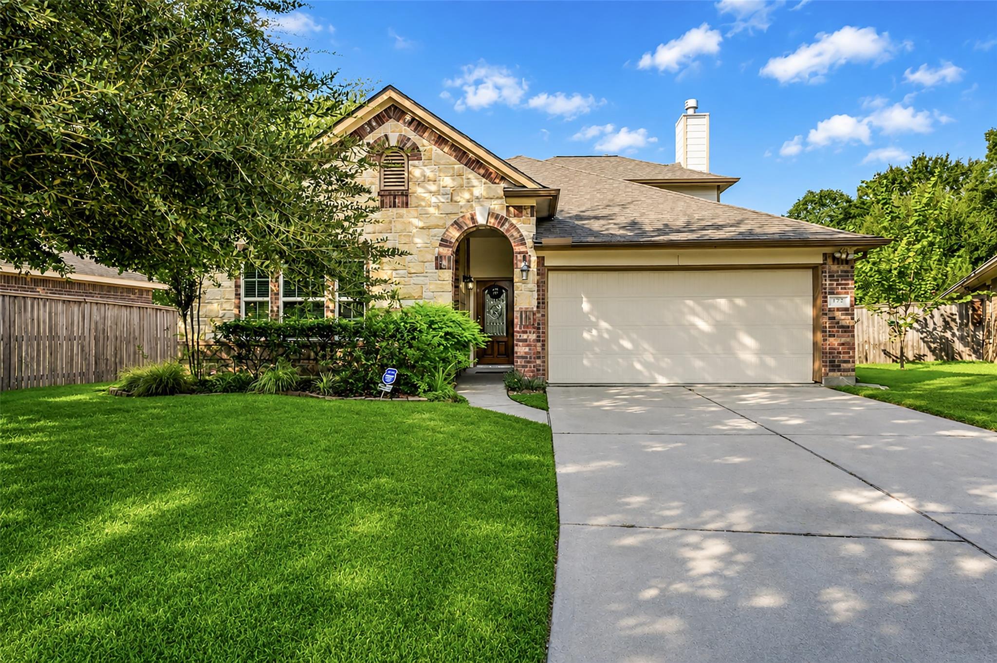 172 Knollbrook Circle — photo