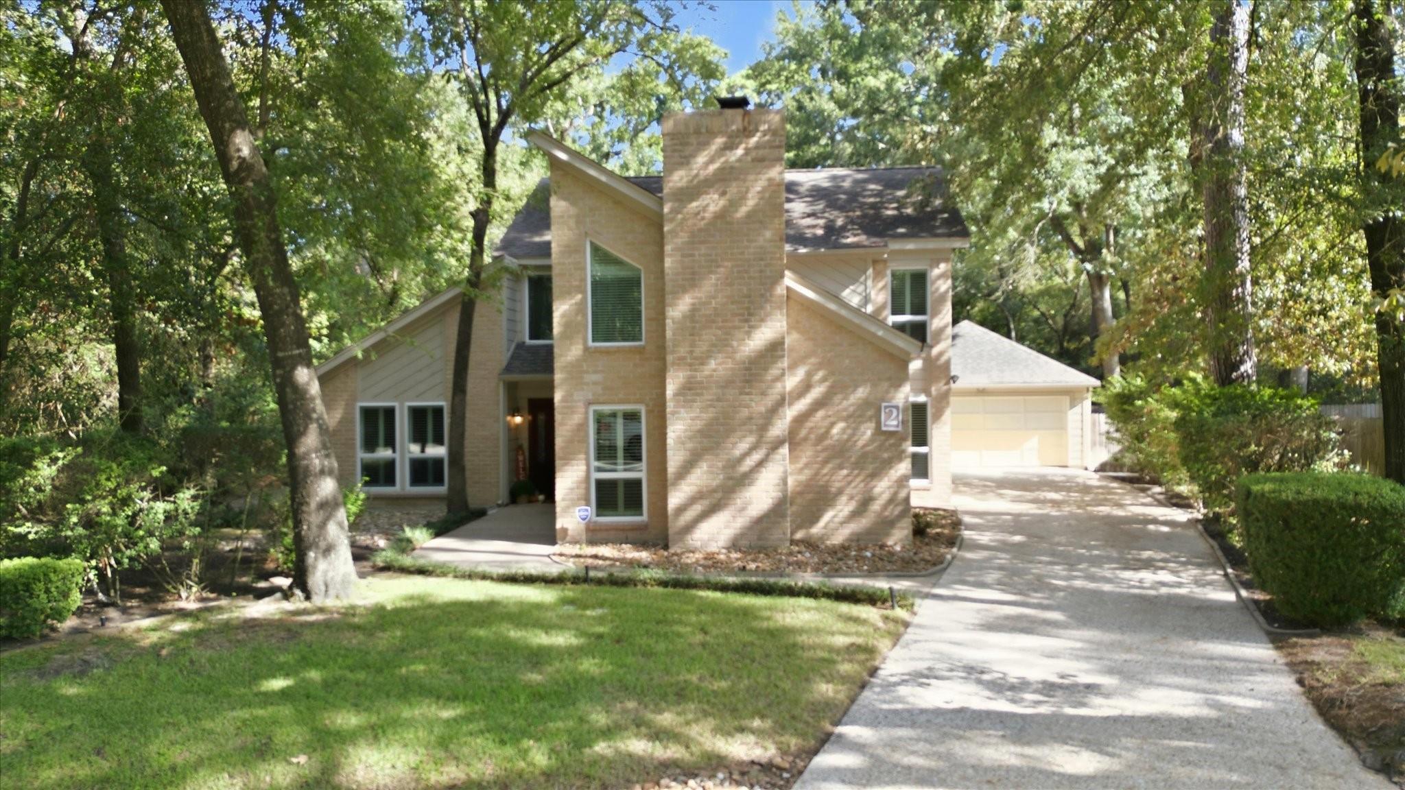 2 Rambling Wood Court — photo