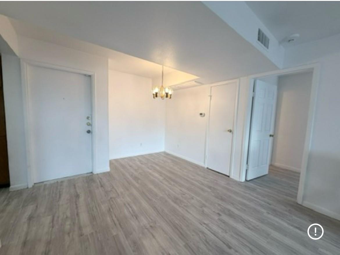 2820 S Bartell #I210 — photo