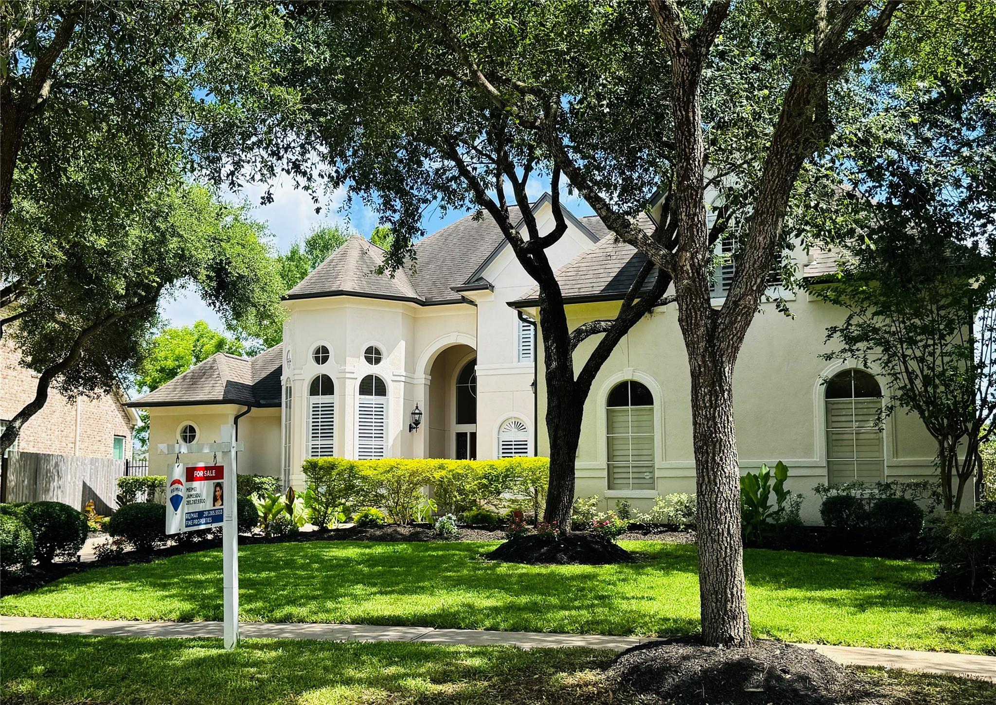 24 Saint Christopher Court — photo