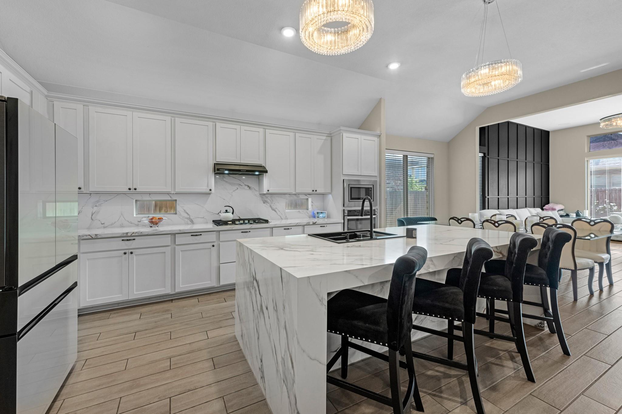 18223 Sofia Willow Way — photo