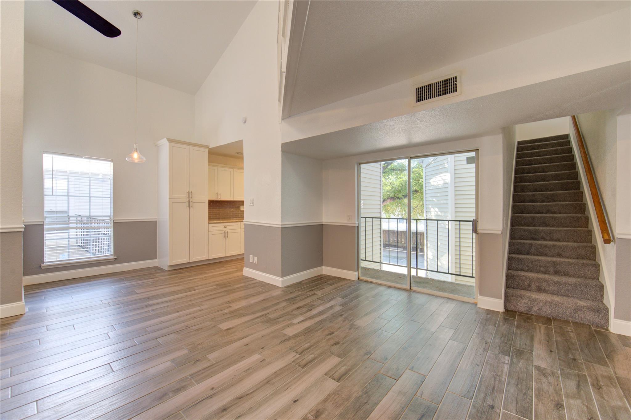 9809 Richmond Avenue #D5 — photo