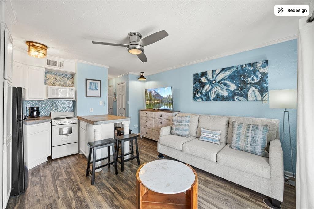 6102 Seawall Boulevard #280 — photo