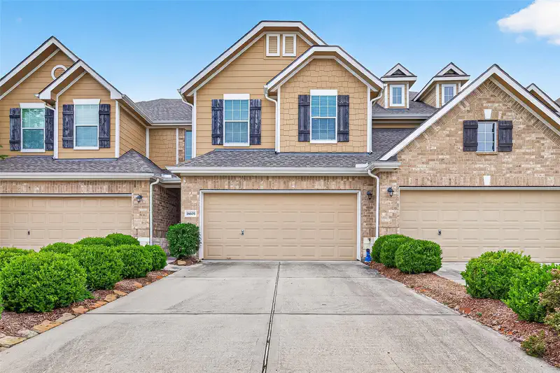 18605 Jaya Loch Court — photo