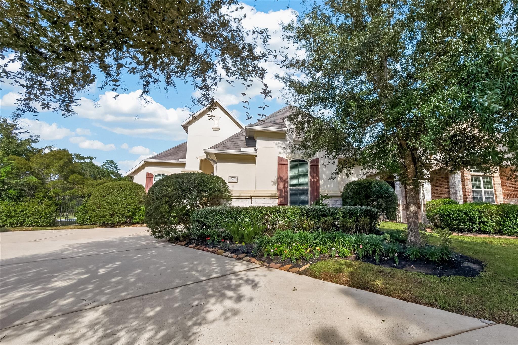 105 Sundown Ridge Place — photo