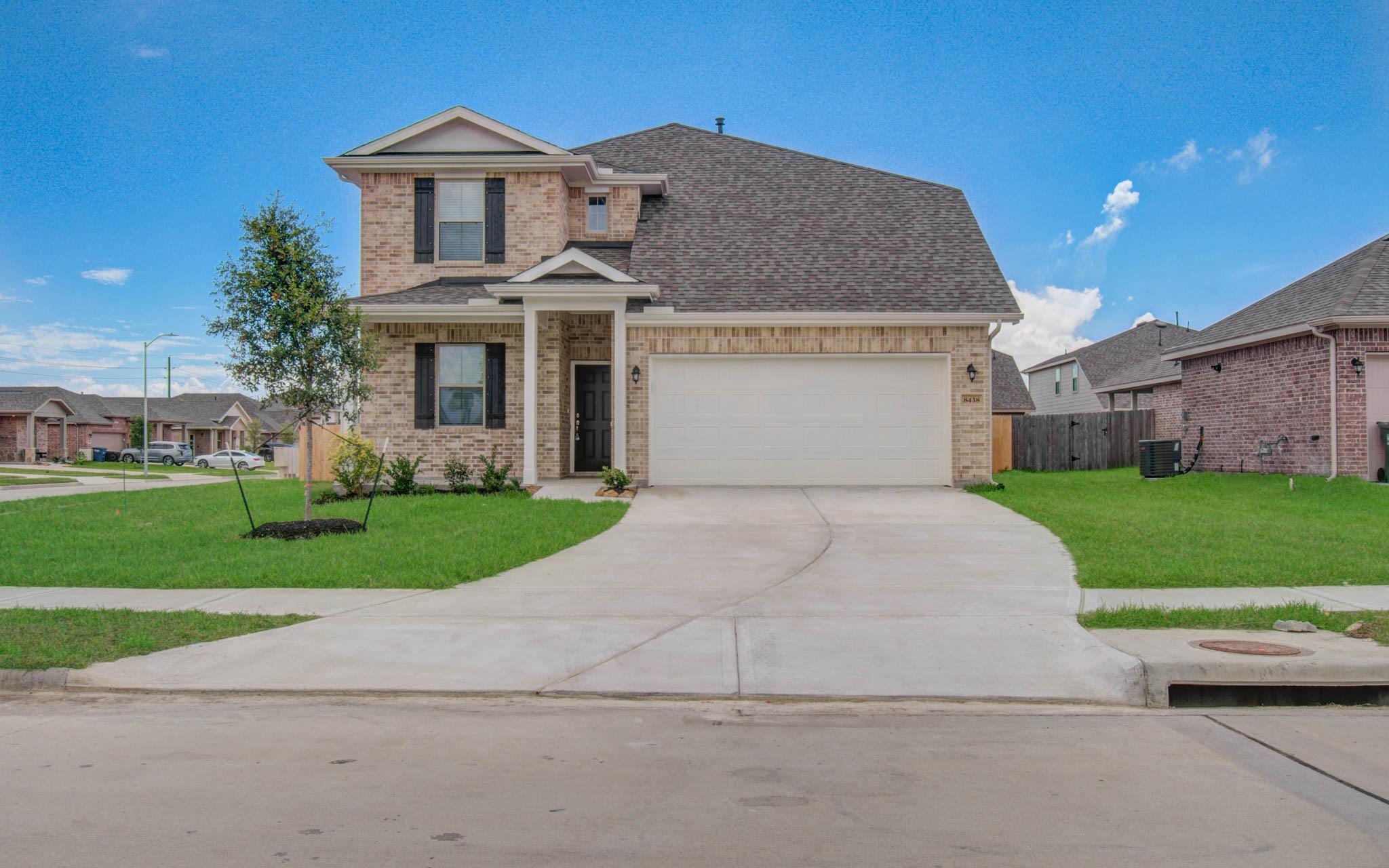 8438 Quiet Bay Drive — photo