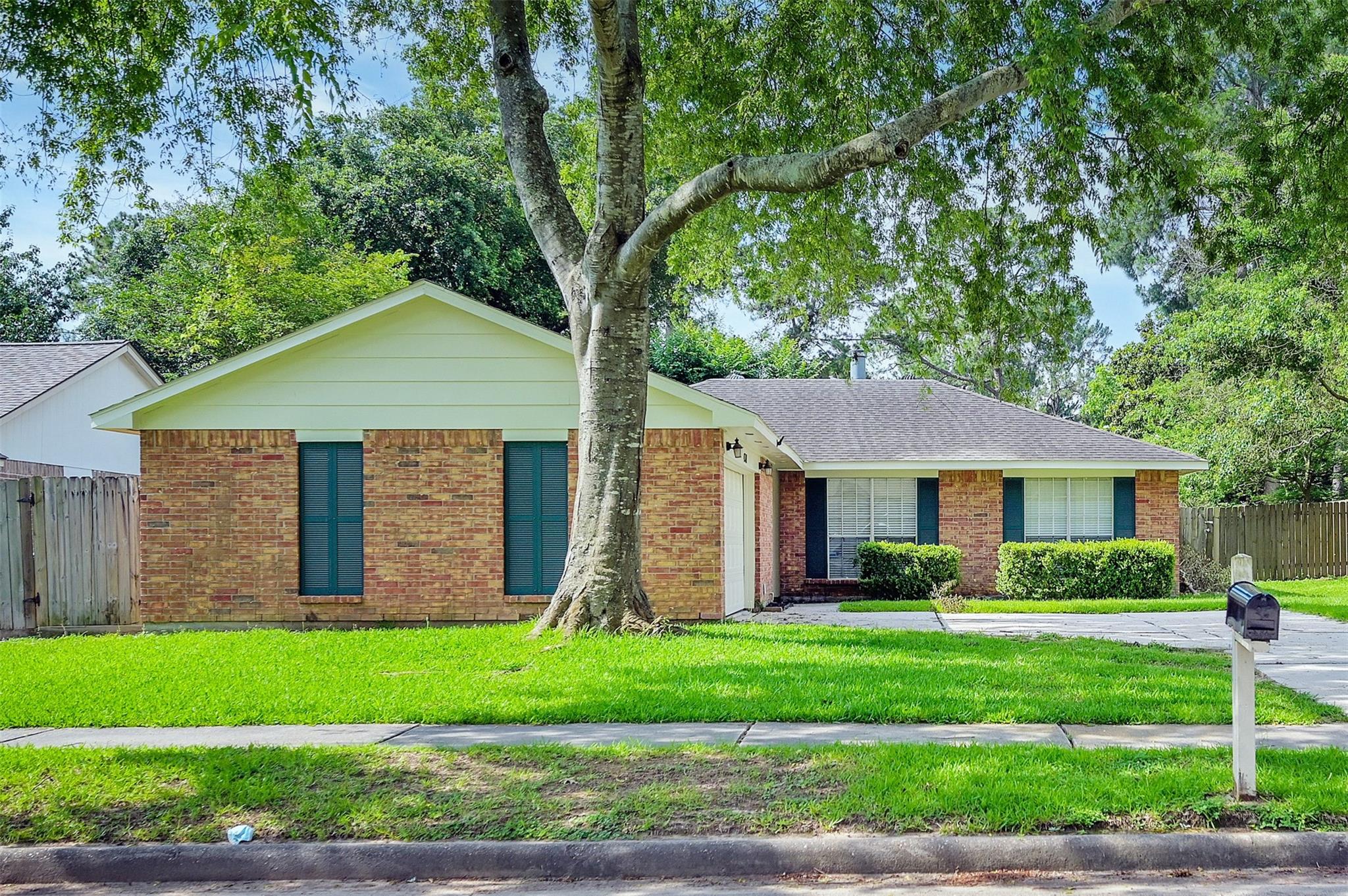 4311 Owens Creek Lane — photo