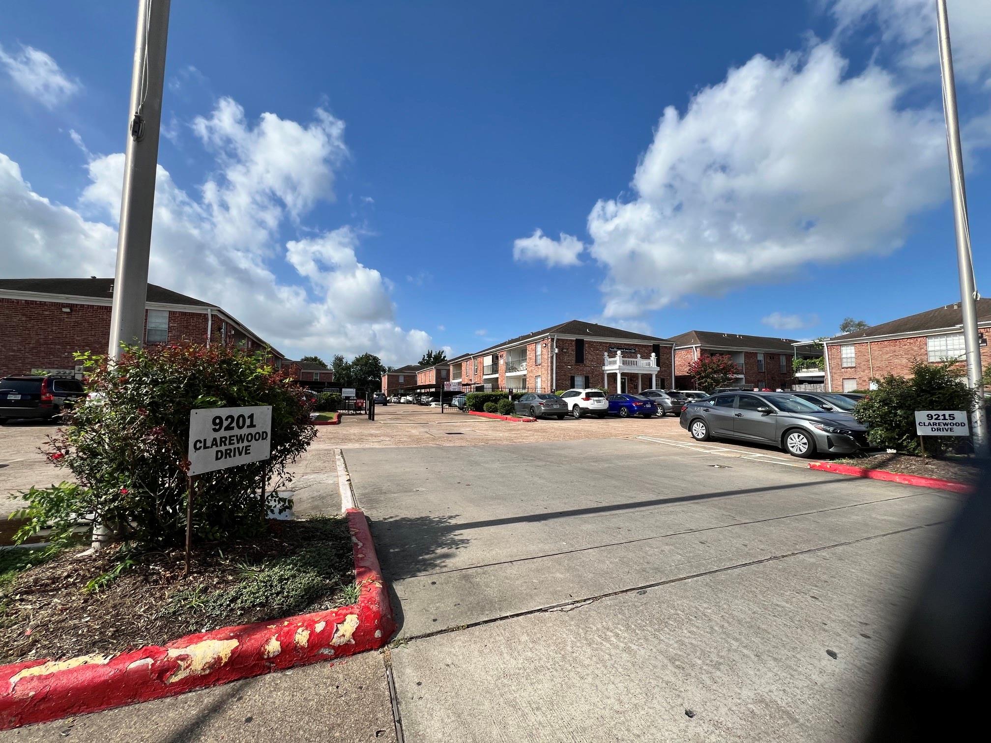9201 Clarewood Drive #359 — photo