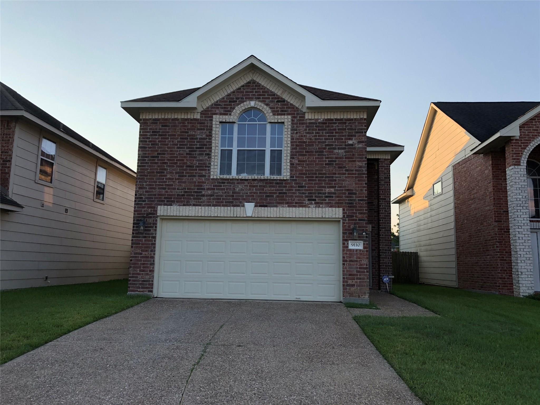9110 Prairie Trails Drive — photo