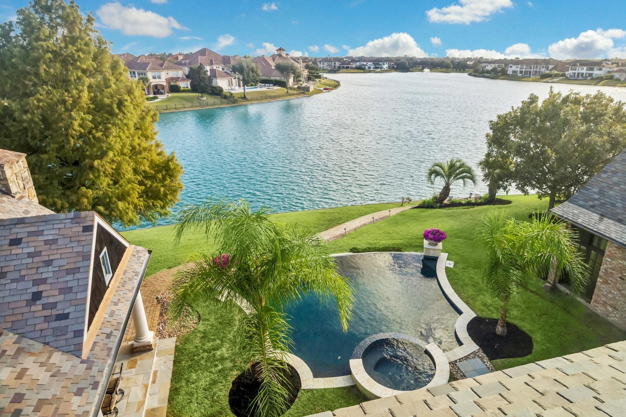 24 Miramar Heights Circle — photo