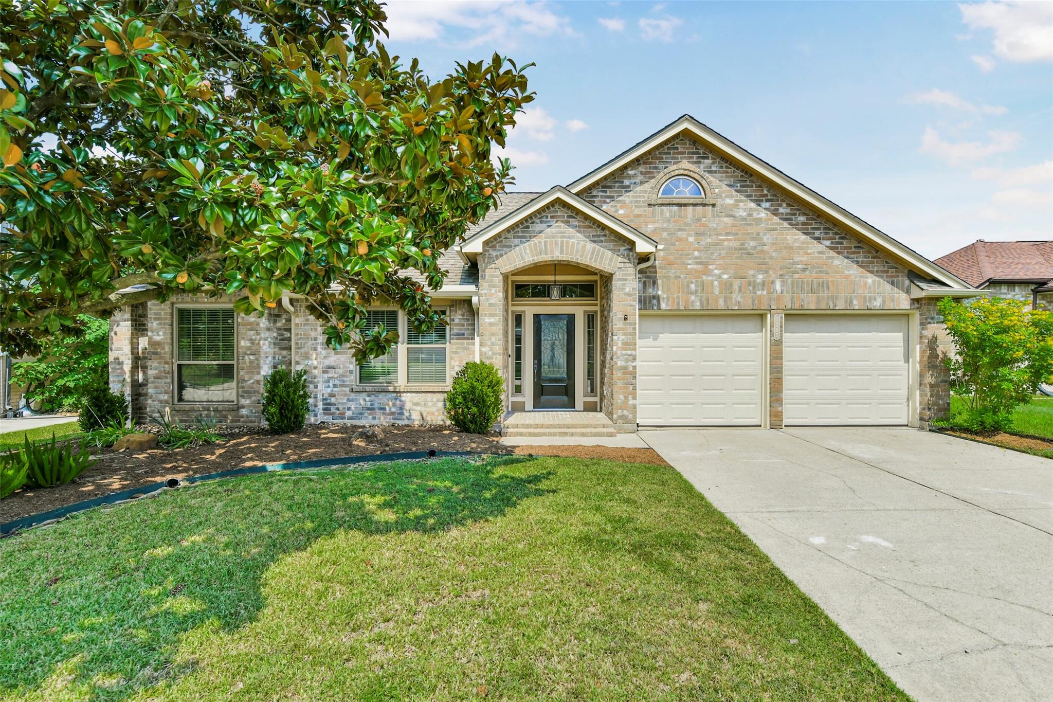1205 Bayou Vista Drive — photo