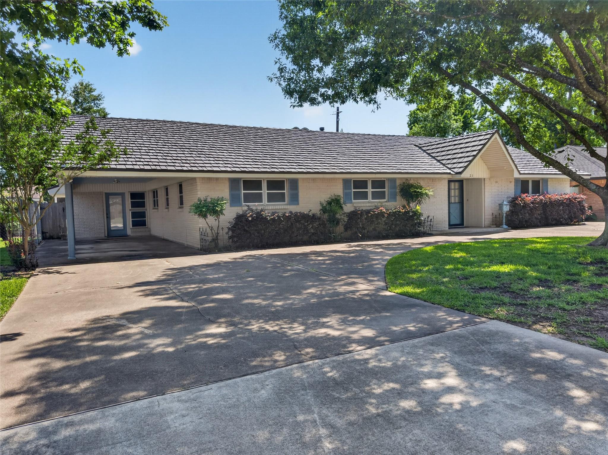 9023 Springview Lane, Houston, TX 77080 — photo 2