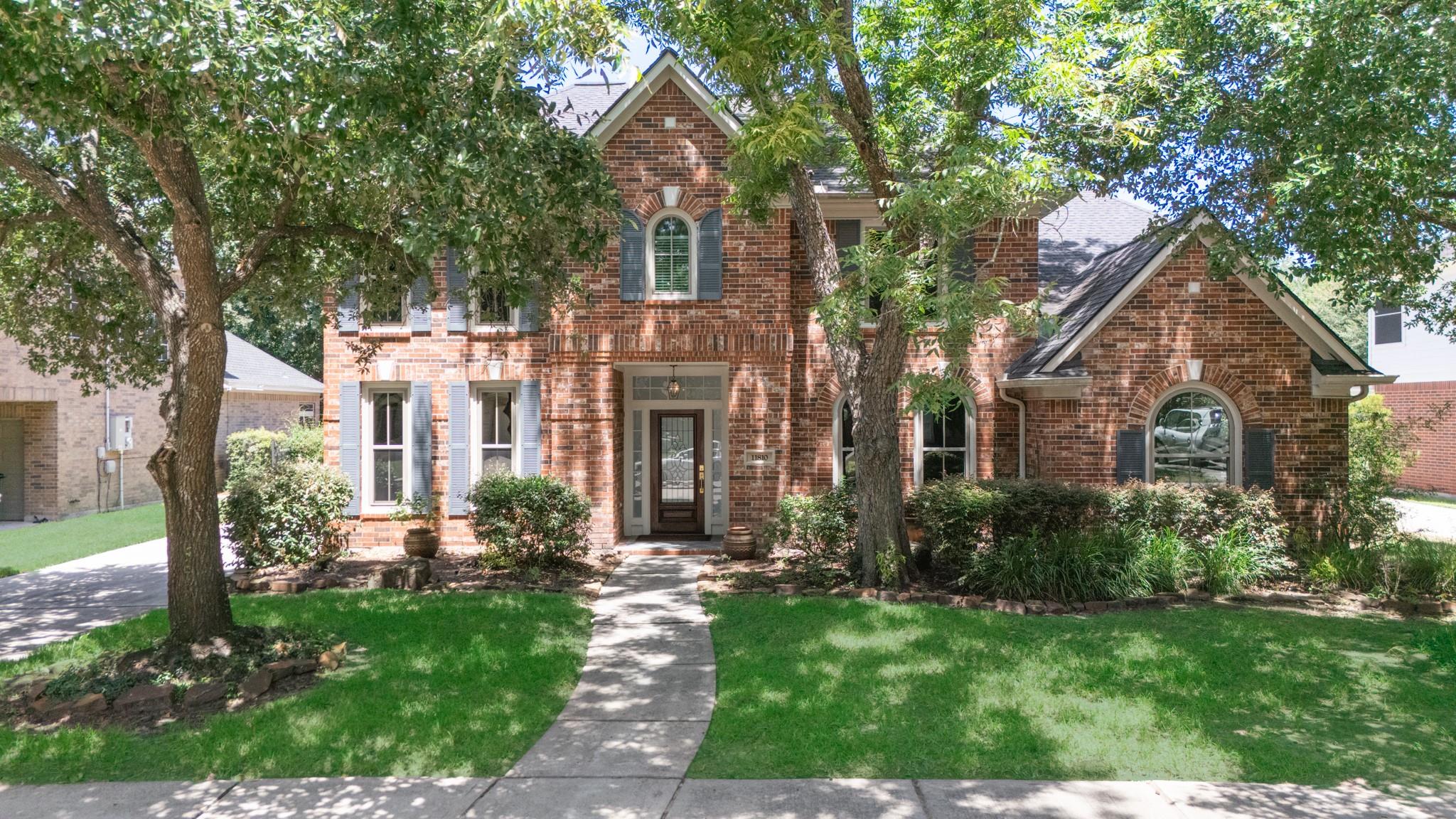 11810 Rue Beaujon Court — photo