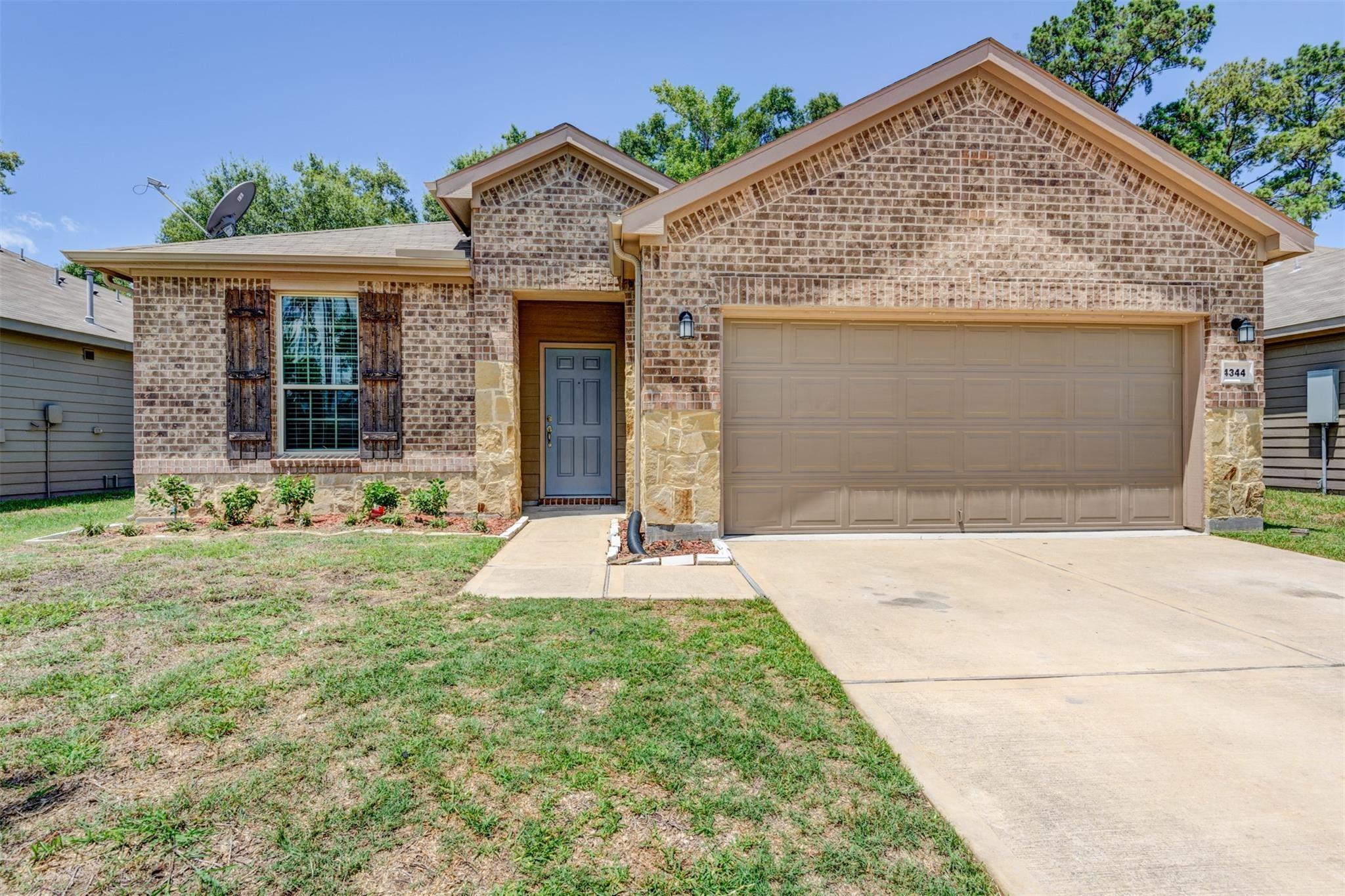 4344 Roaring Timber Drive — photo