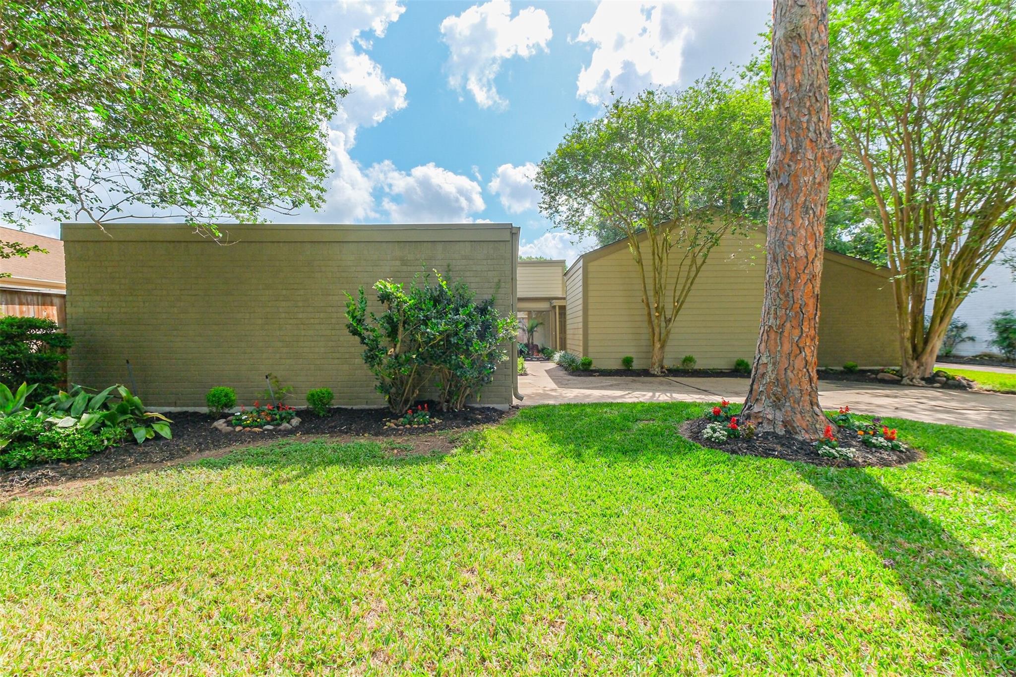 10727 Villa Lea Lane — photo