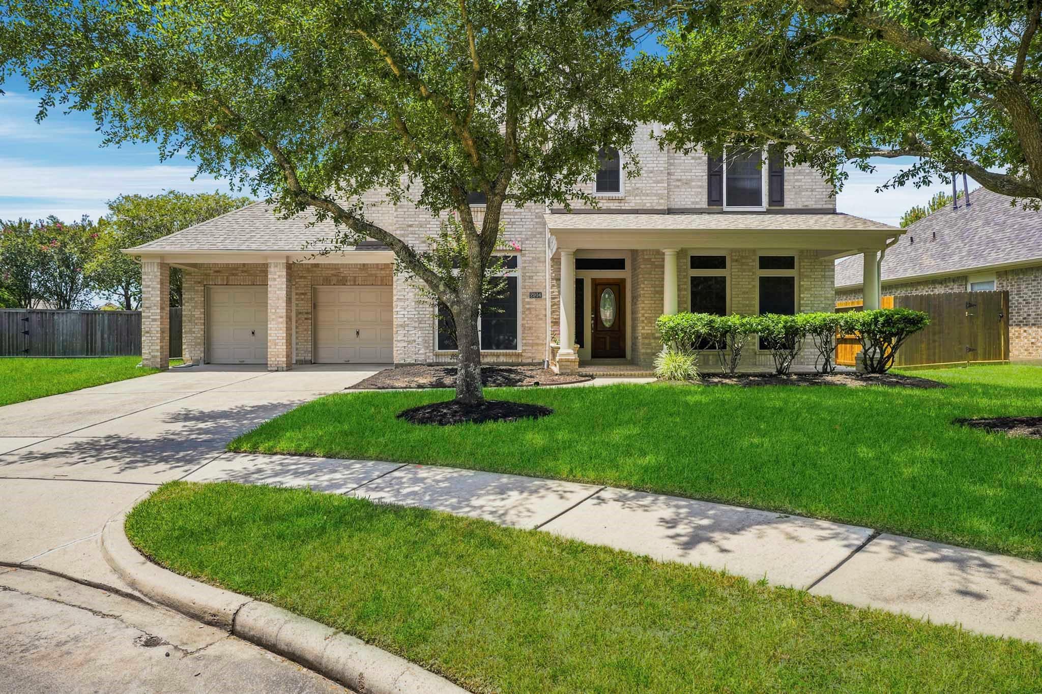 2904 Grand Shore Court — photo