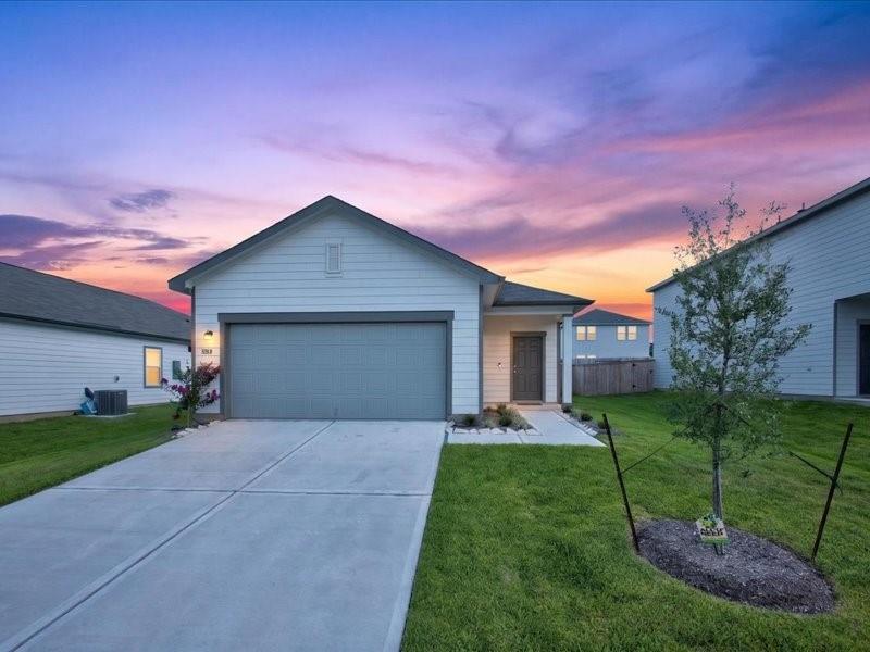 31318 Gayle Prairie Oaks Street — photo