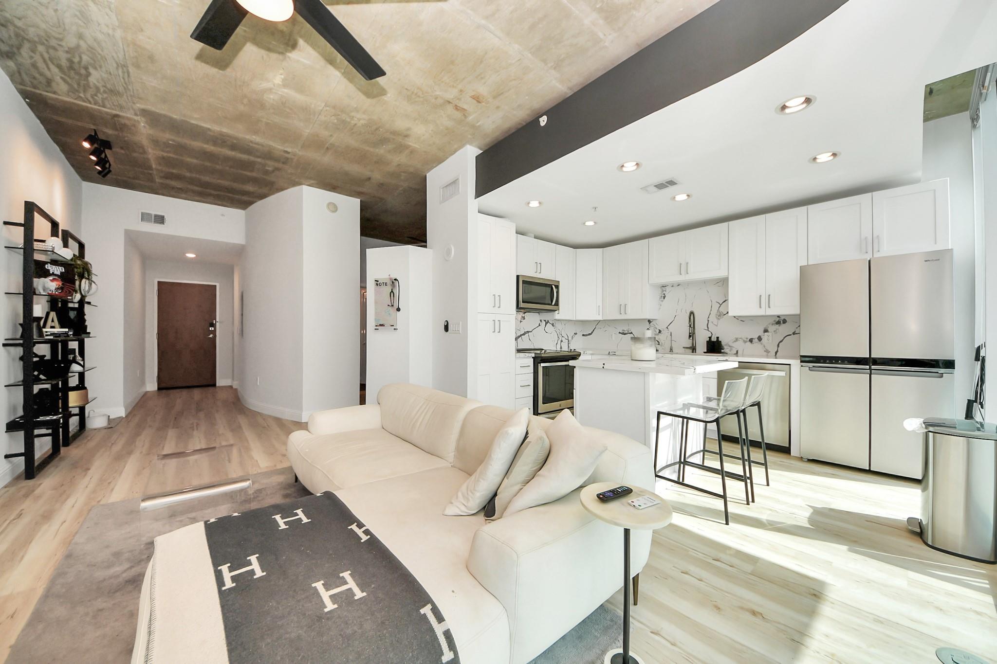 5925 Almeda Road #11616 — photo