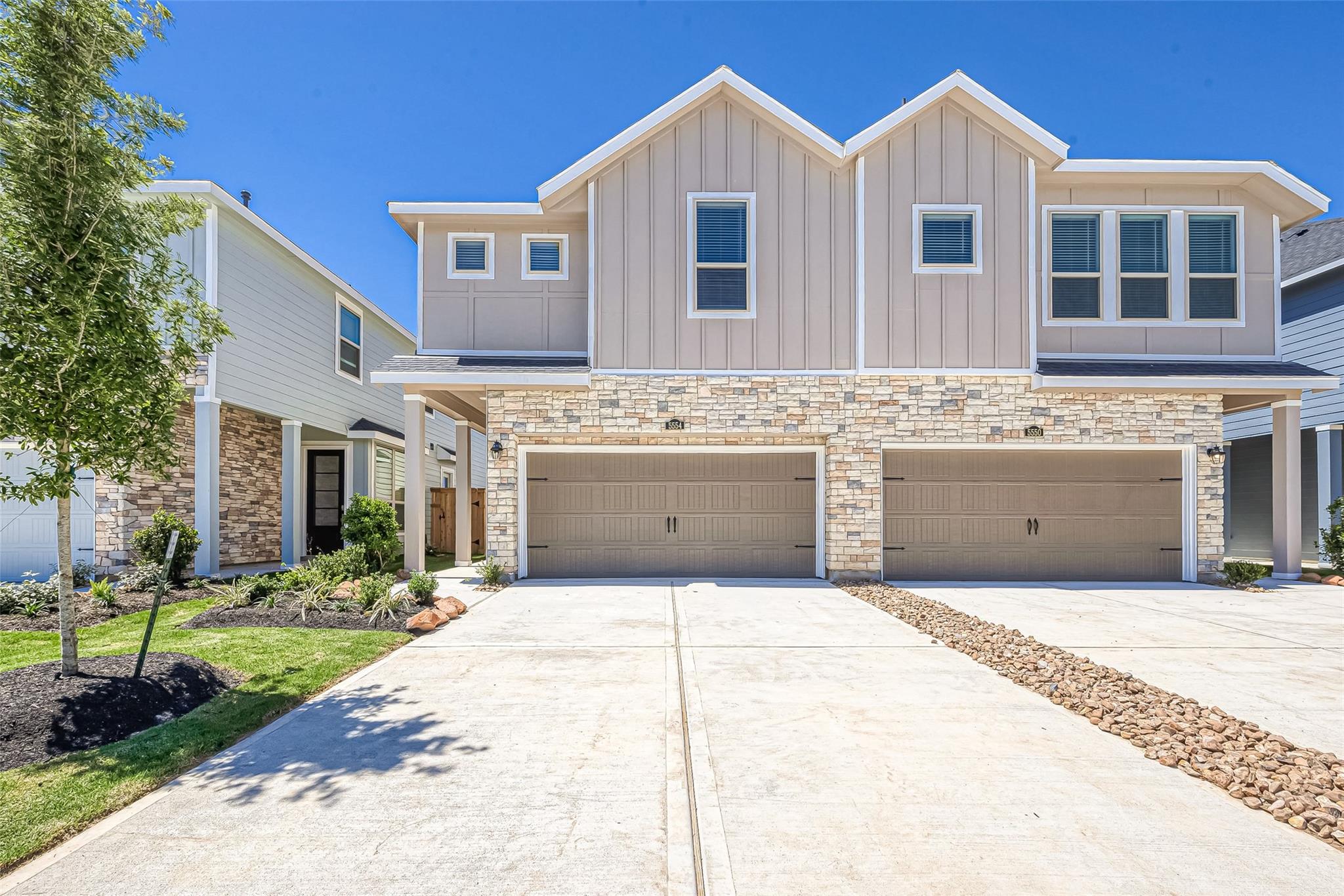 5554 Amber Brook Lane — photo