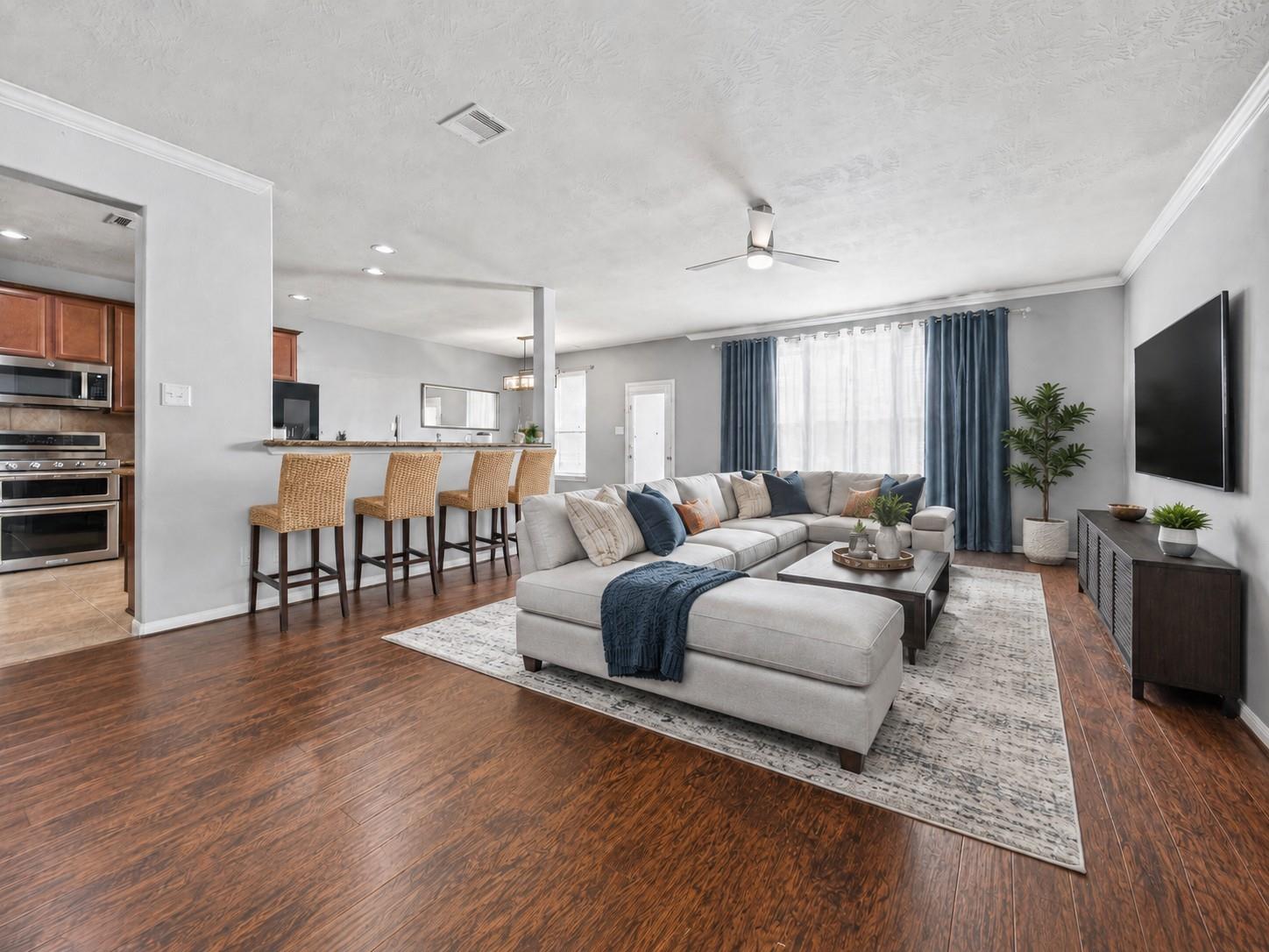 12911 Taper Reach Drive — photo