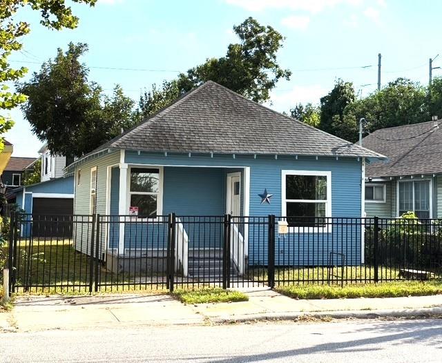 2007 Spring Street — photo