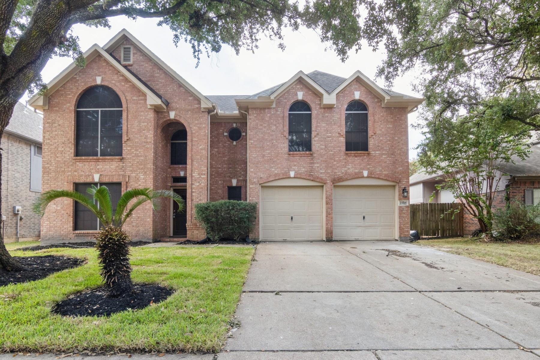 13327 White Oak Landing Boulevard — photo
