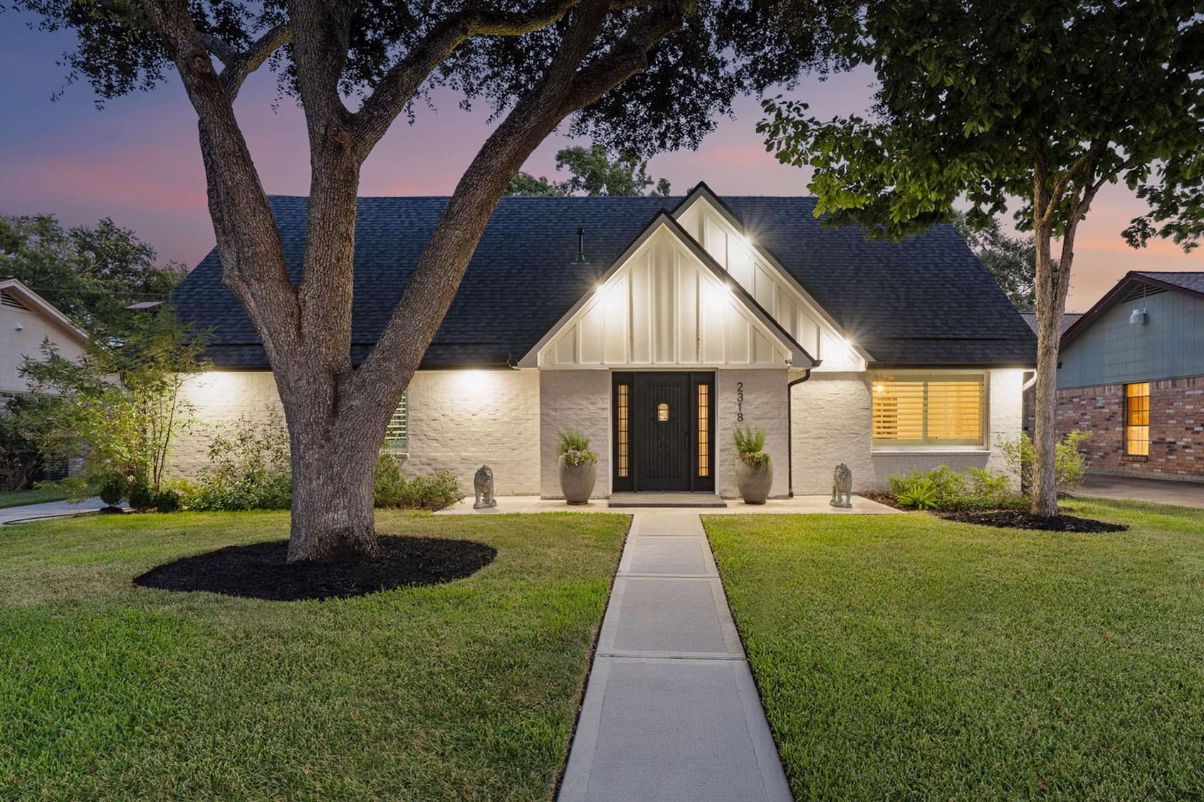 2318 Elmgate Drive — photo