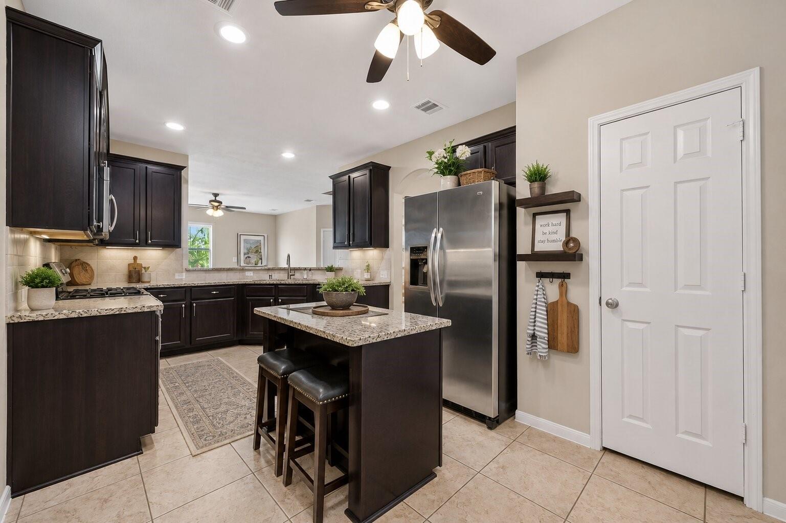 8506 Sunset Loch Drive — photo
