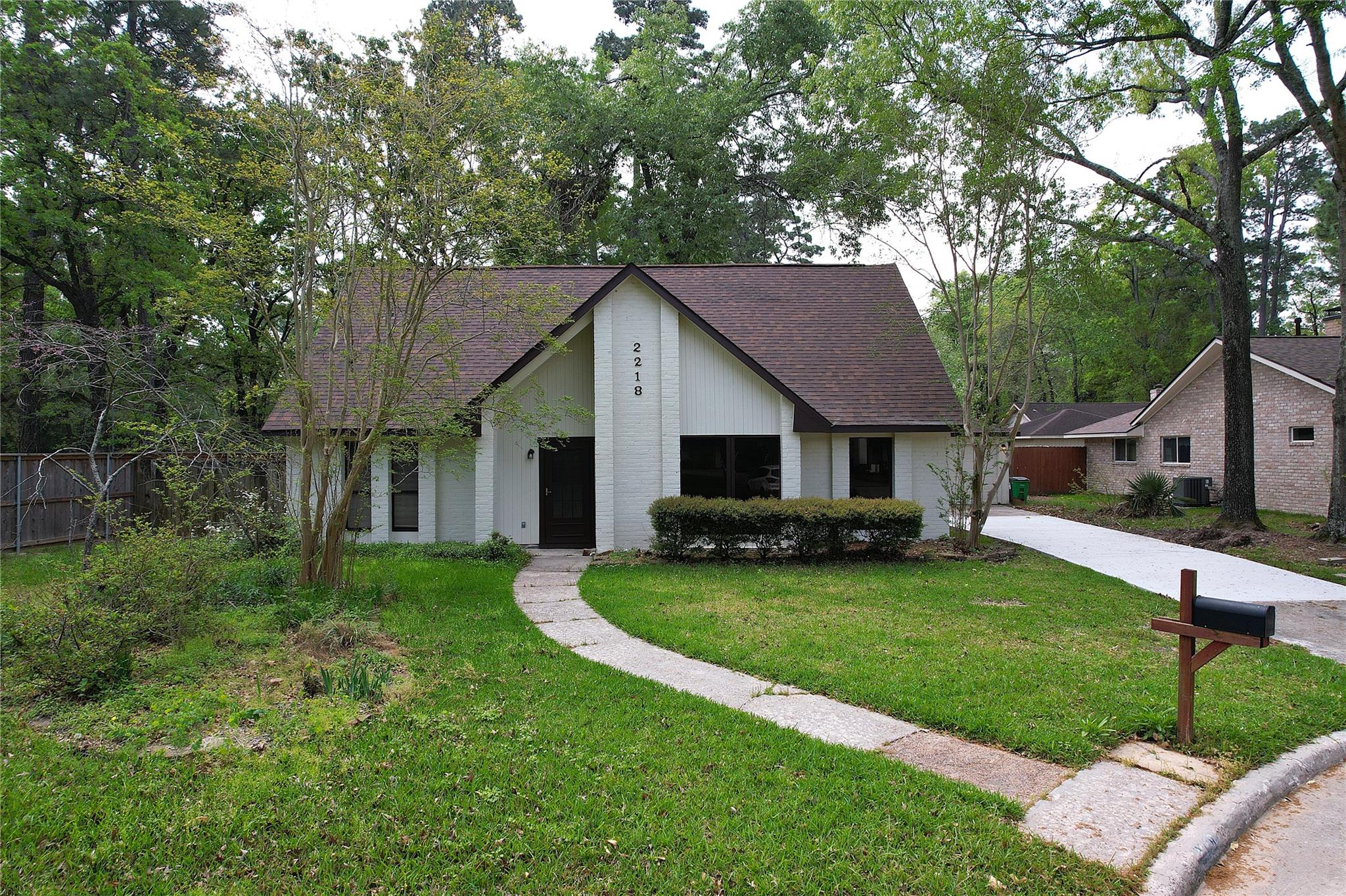 2218 Poplar Park Drive — photo