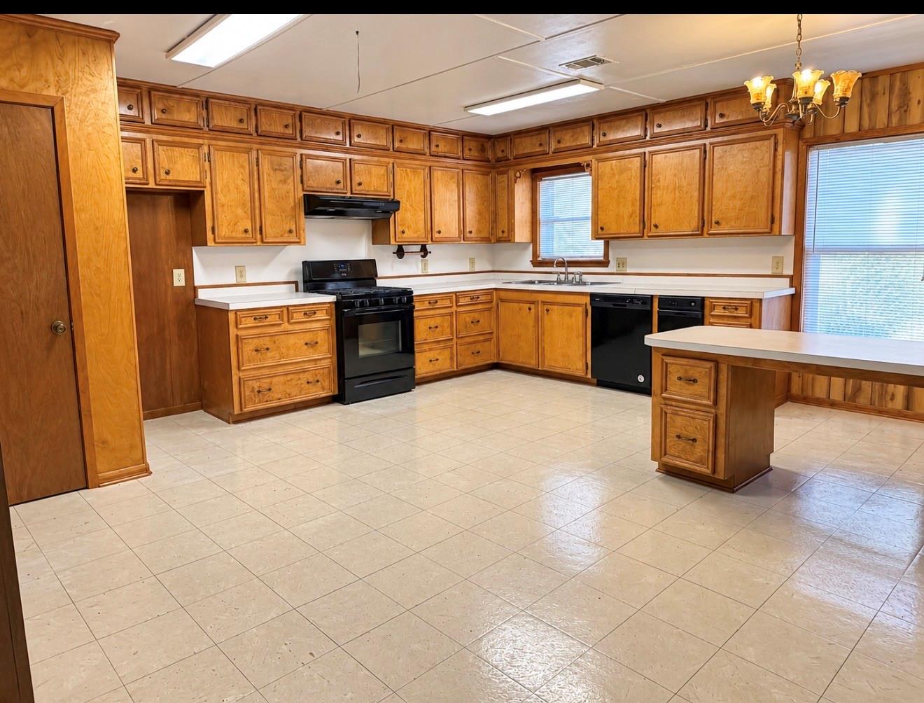 210 Magnolia Cove — photo