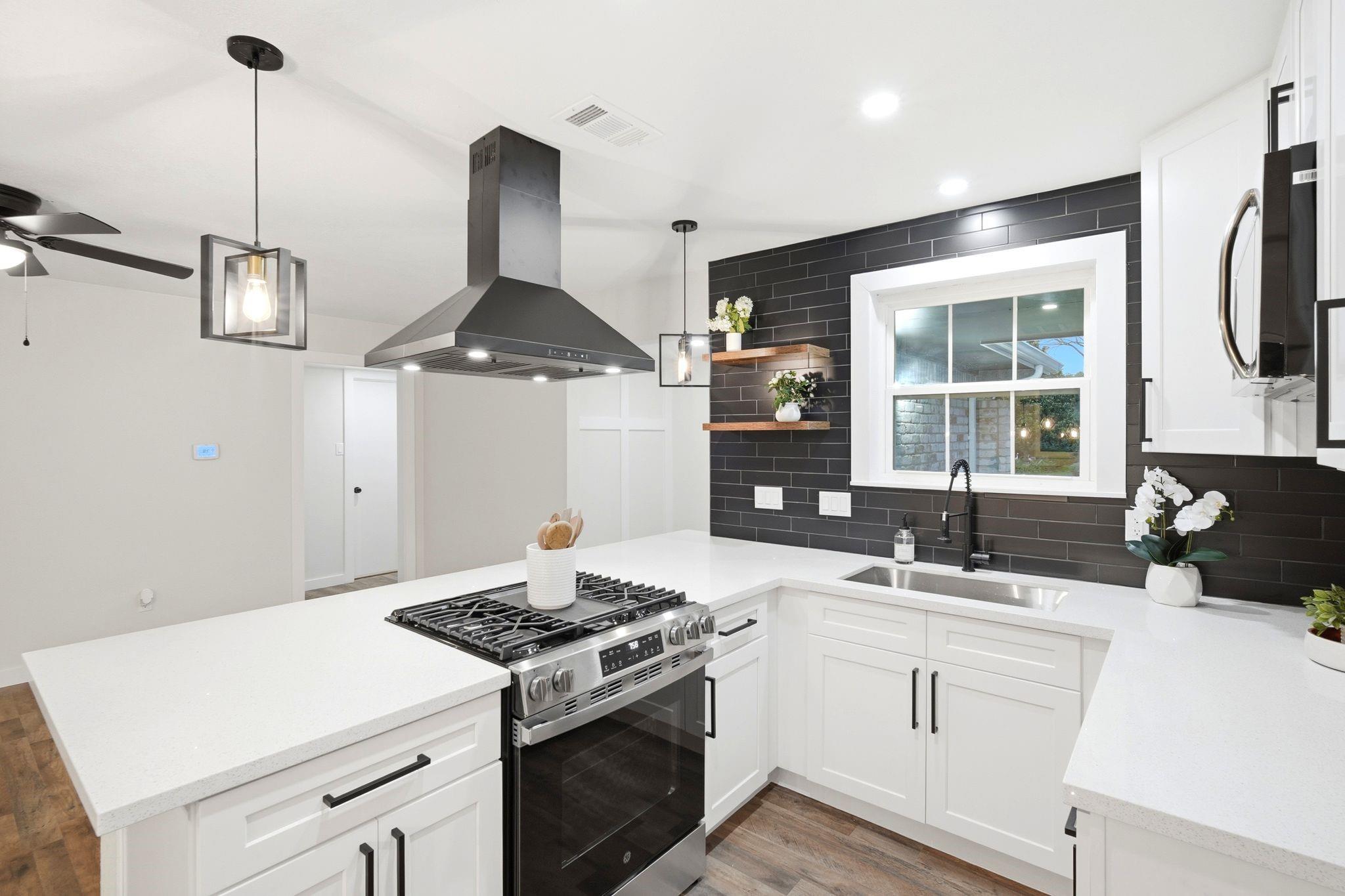 6418 Silver Chalice Drive — photo
