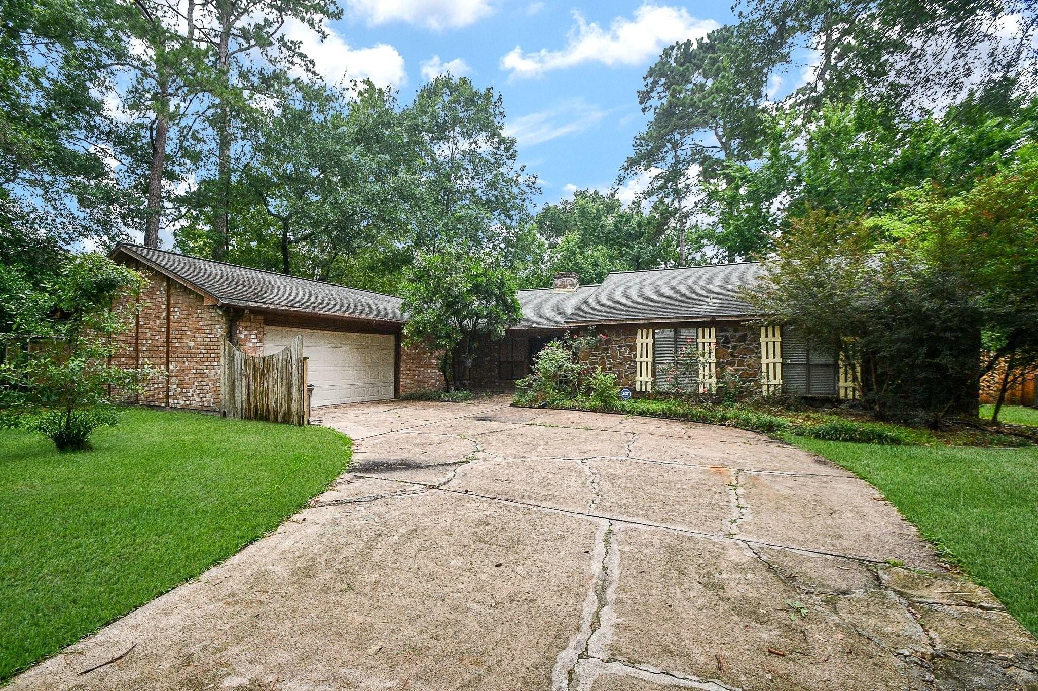 6702 Spring Leaf Drive — photo