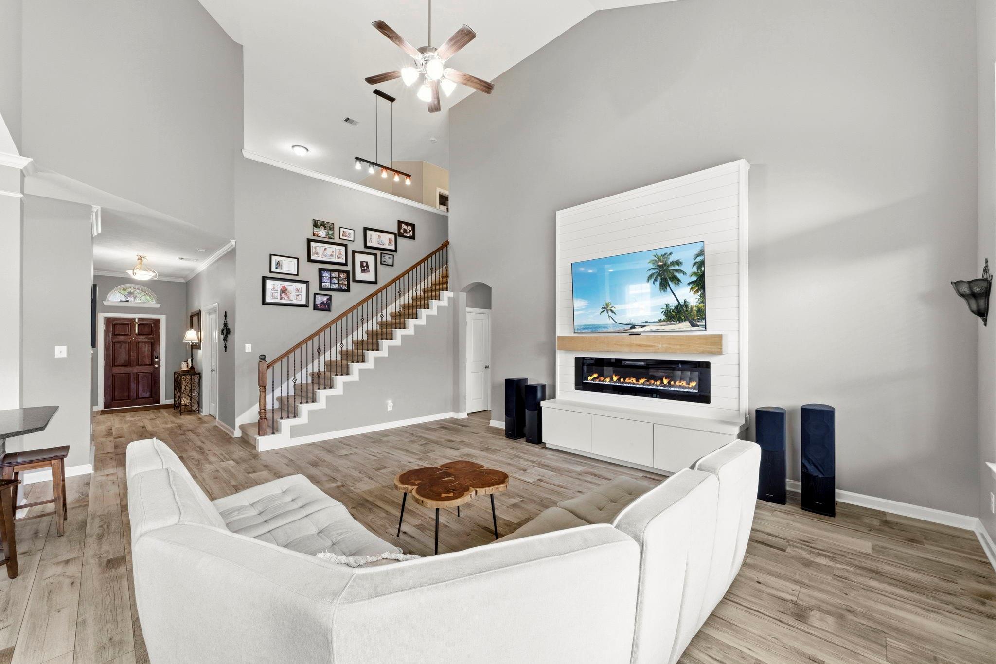 31502 Silverton Star Court — photo