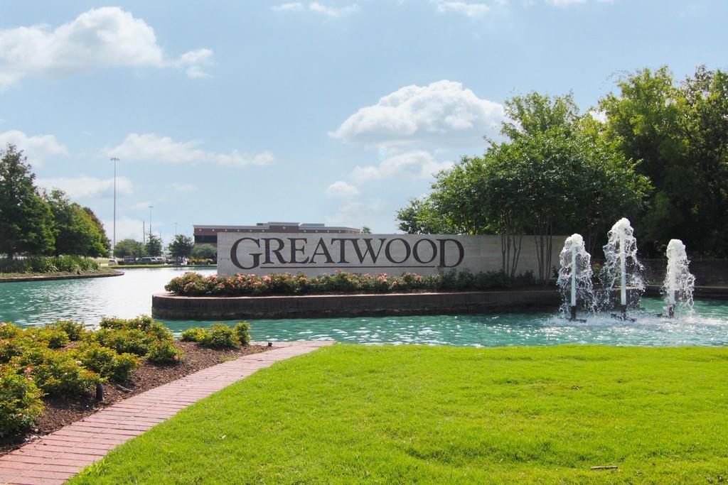 8126 Buffalo Springs Court — photo