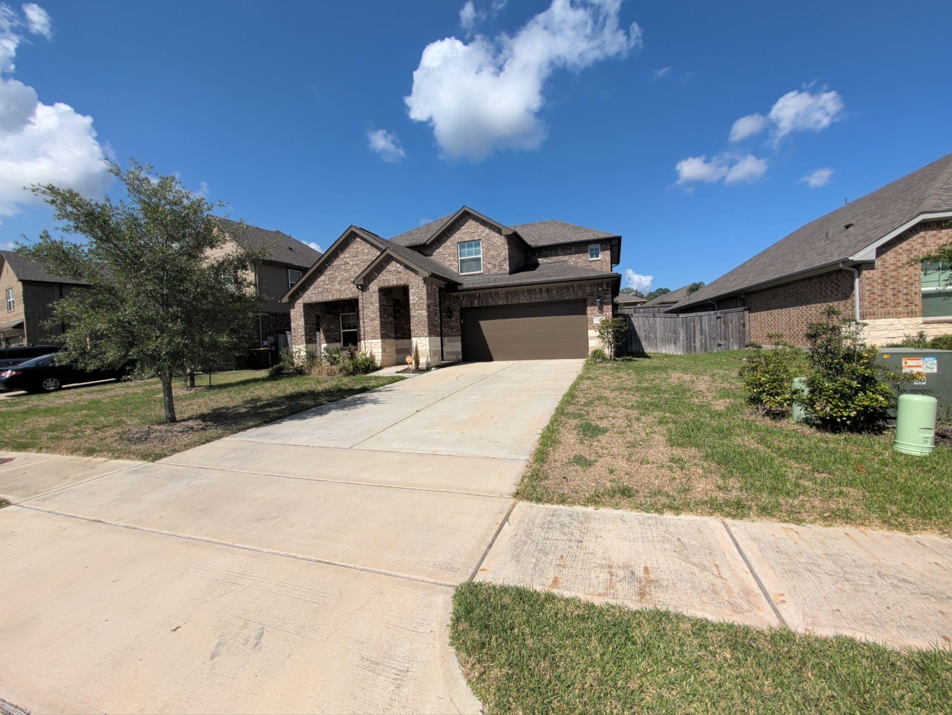 1911 Canyon Live Oak Street — photo