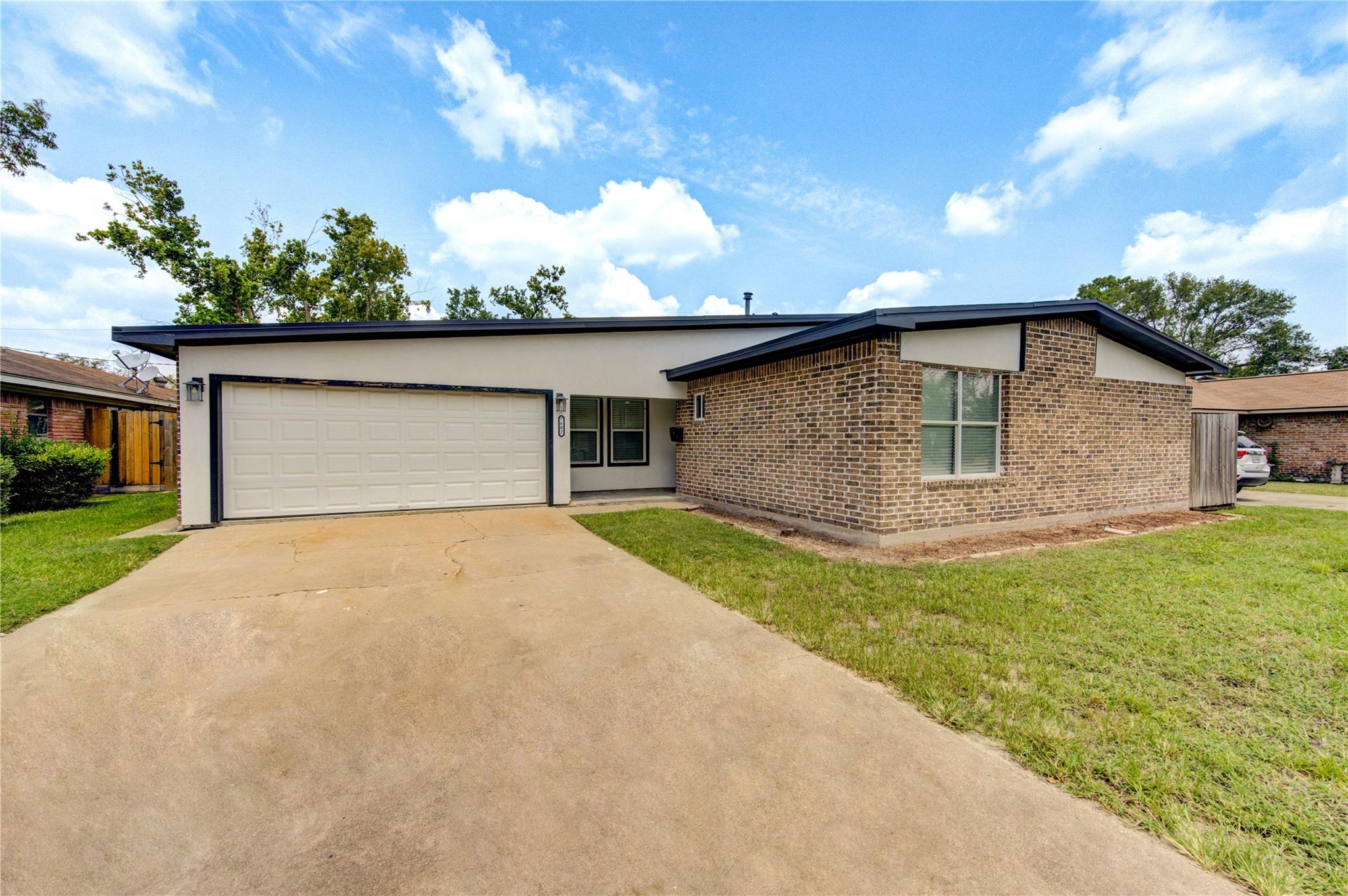 7602 Hammerly Boulevard — photo