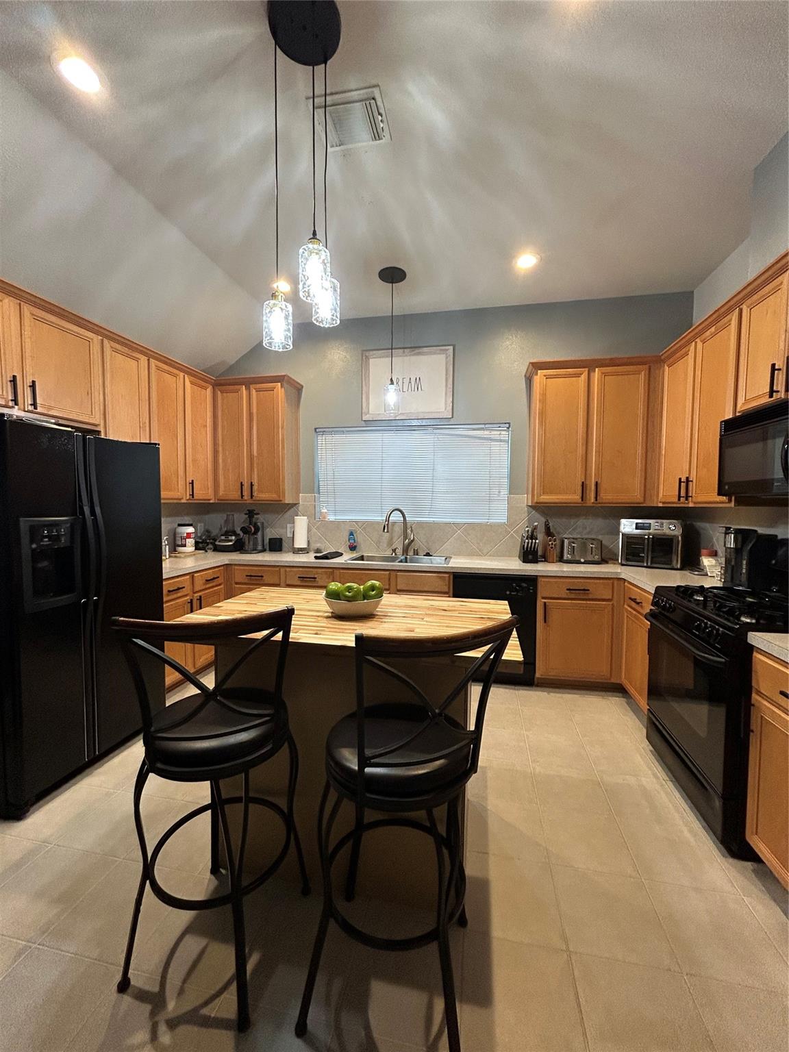 10234 Turrett Point Lane — photo