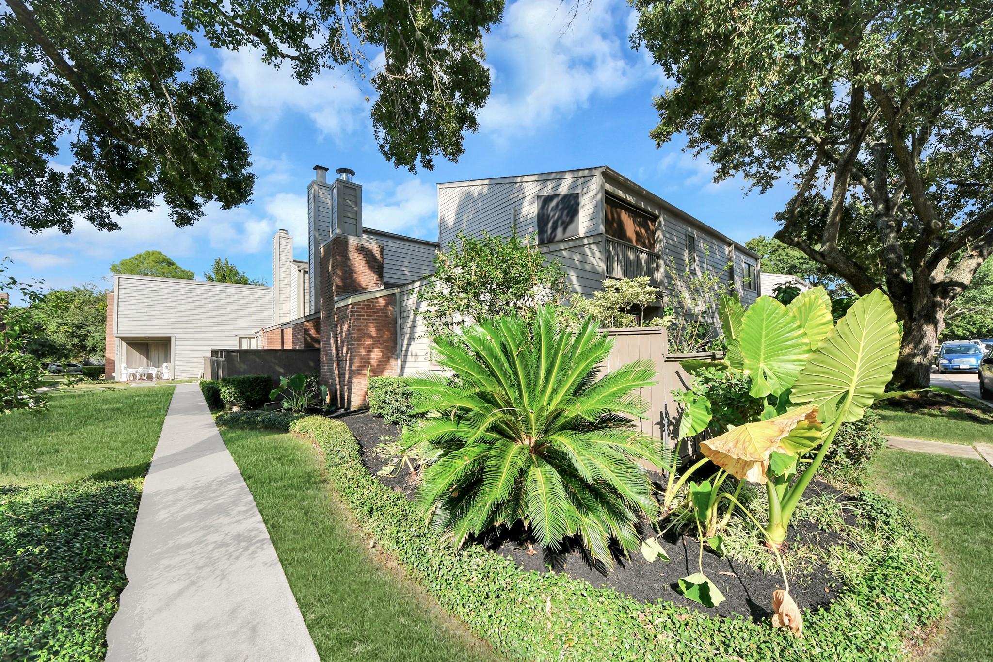 1532 Prairie Grove Drive — photo