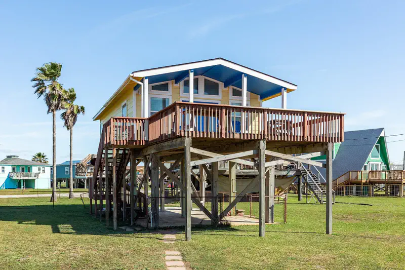 819 Sea Shell Drive — photo