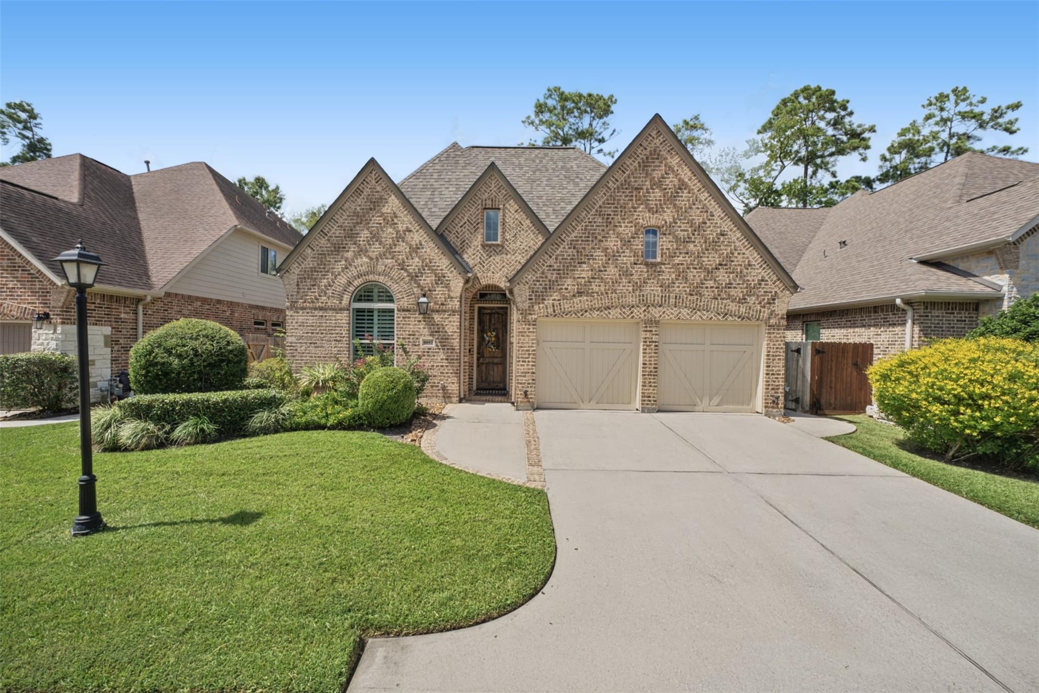 8897 Van Allen Drive — photo