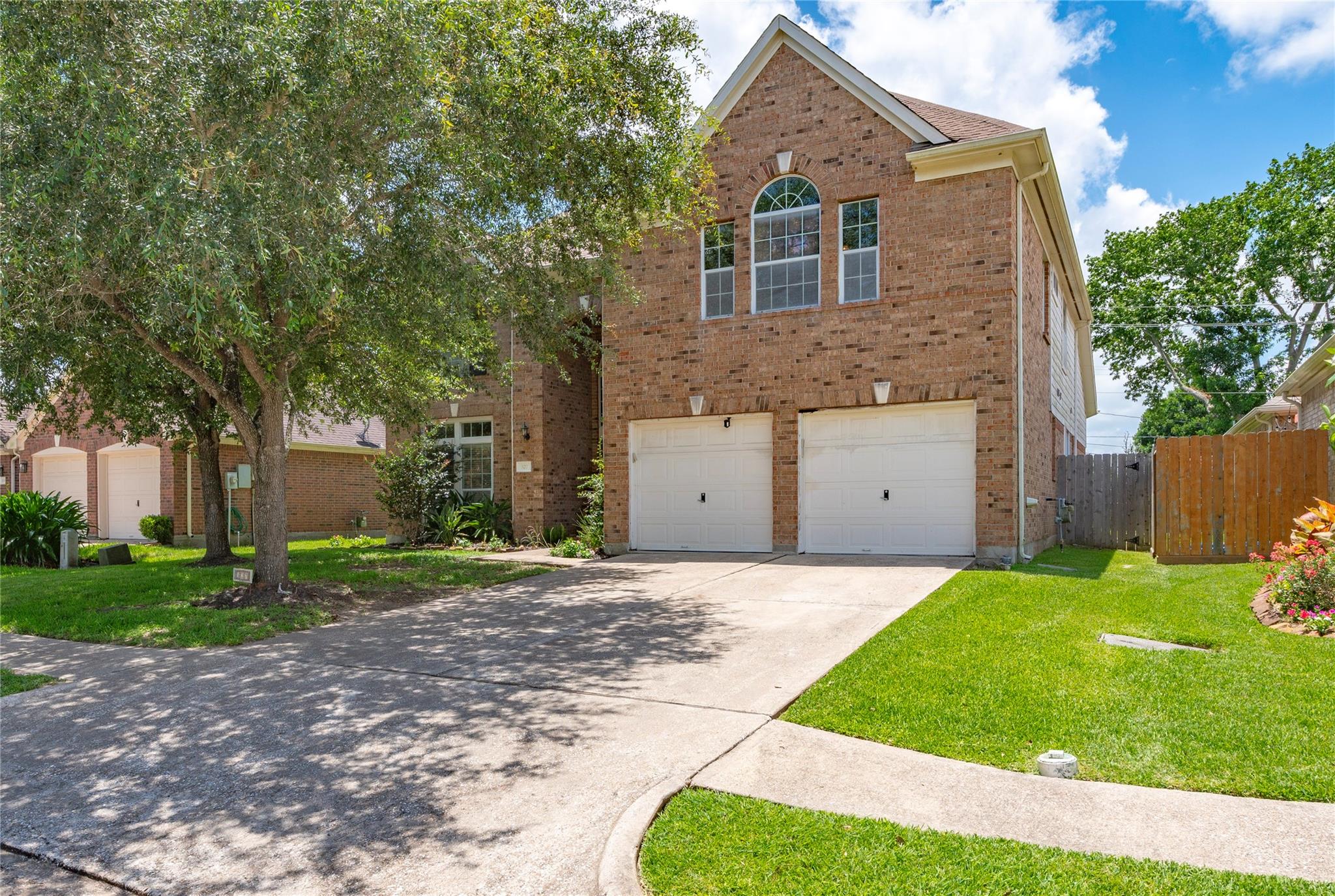 327 Holly Branch Lane — photo