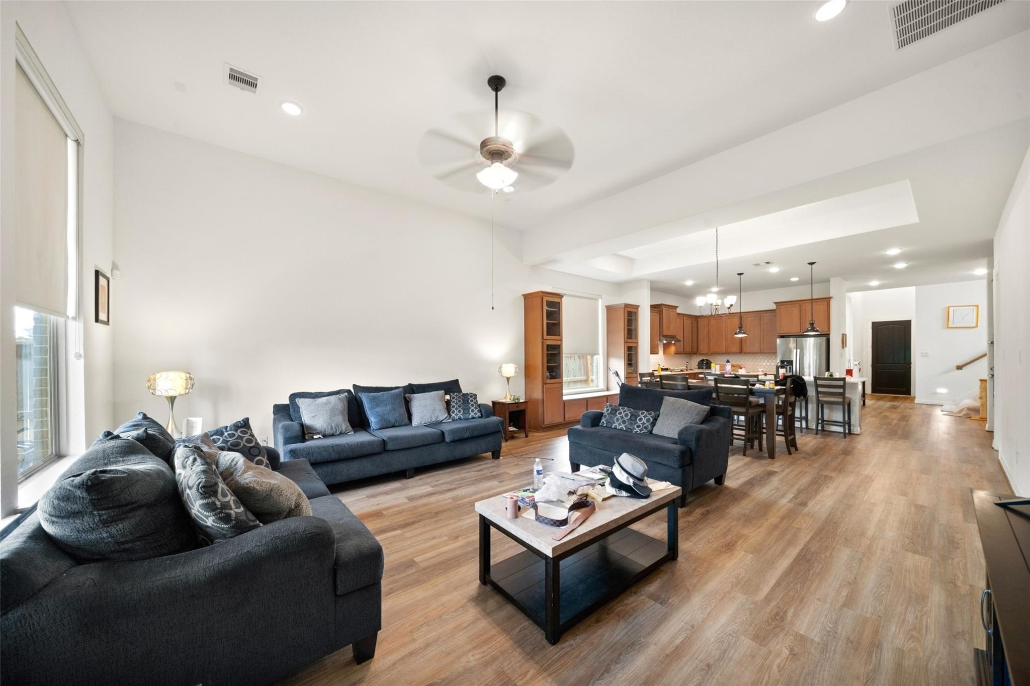 20802 Mirror Point Drive — photo