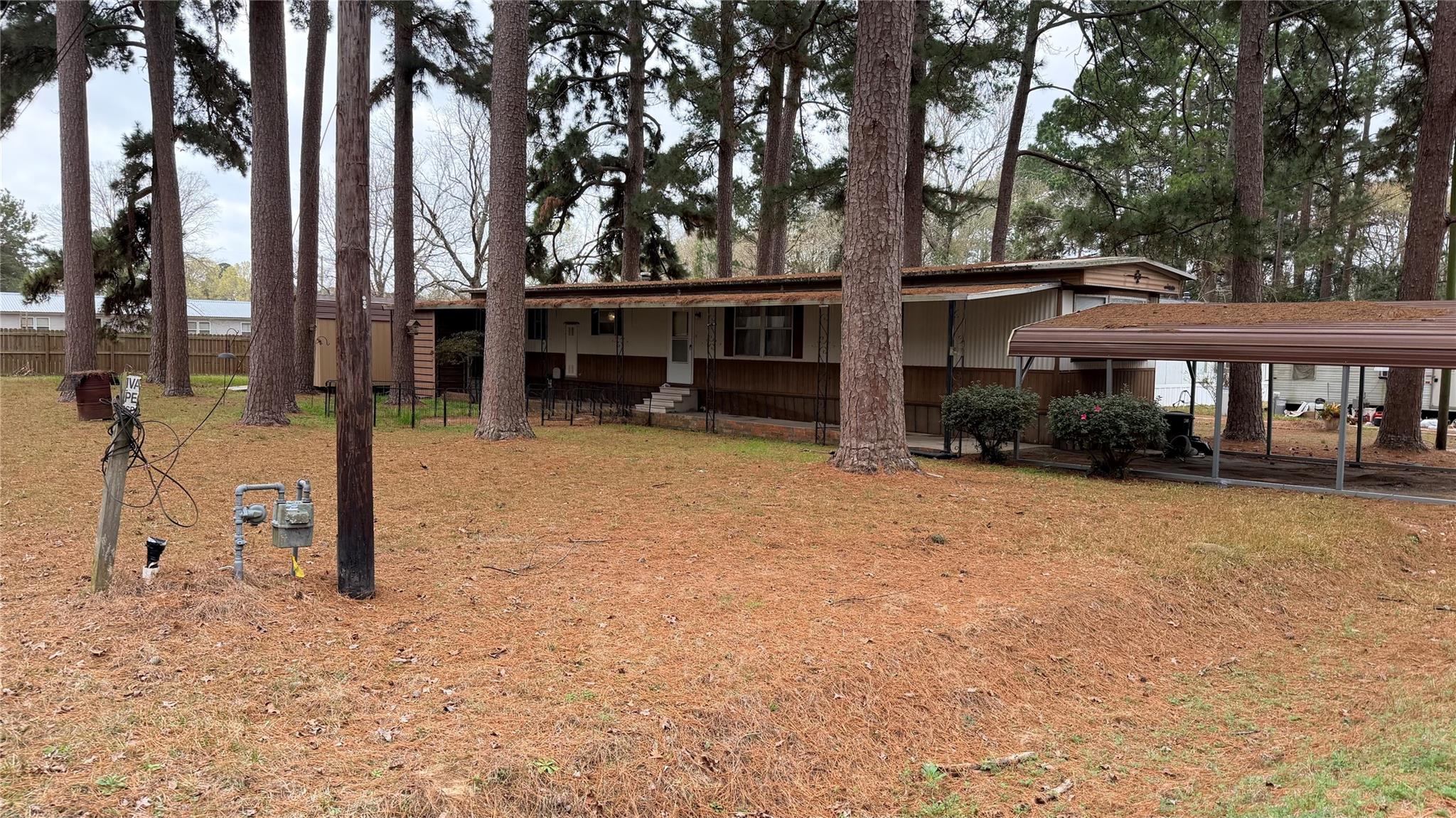 247 Onalaska N, Onalaska, TX 77360 — photo 3