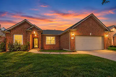 17022 Locust Springs Drive — photo